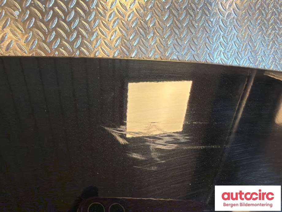Spoiler bakluke til Kia EV6 2021-->>  (KIA|87210CV000ABP|)