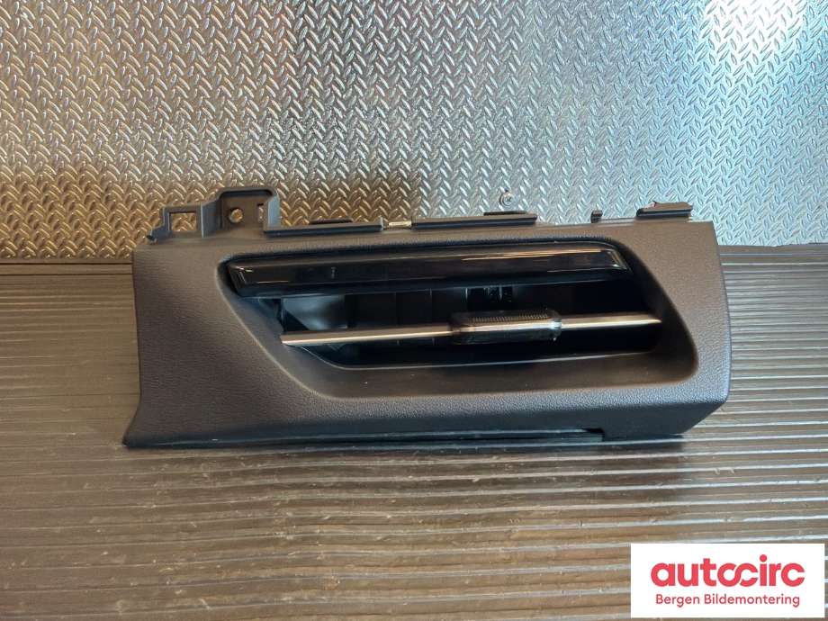 Dashbord friskluftdyse til Kia EV6 2021-->> (KIA|84739CV100WK|)