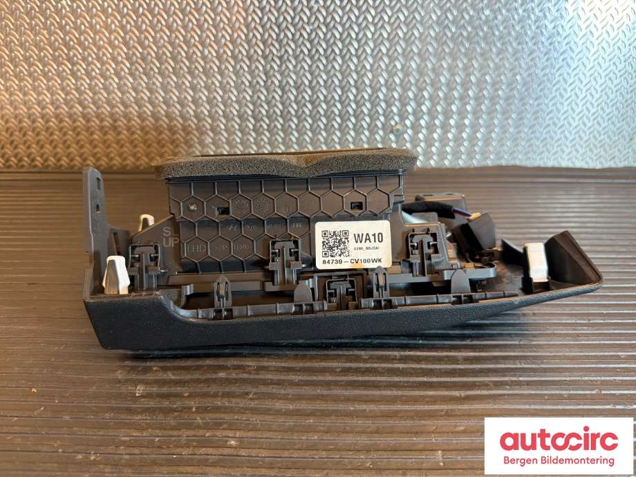 Dashbord friskluftdyse til Kia EV6 2021-->> (KIA|84739CV100WK|)