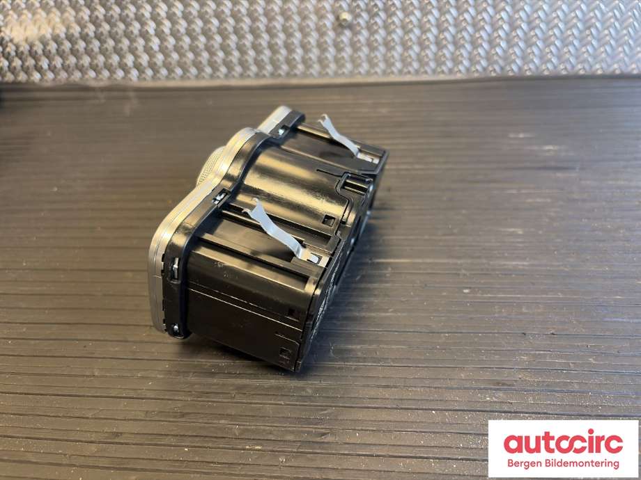 Bryter lys til Mercedes EQB 2022-->>  (MERCEDES|A 247 905 29 02|)