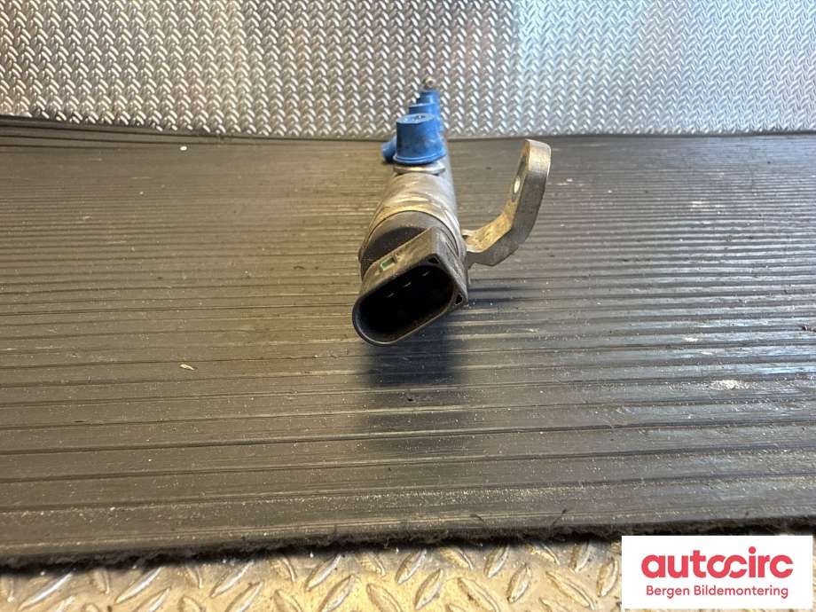 Dyseskinne (fuelrail) til Mercedes GL 2006-2012 (X164) (X164) (MERCEDES|A 629 070 14 95|A 629 070 06 95|A 629 070 16 95)