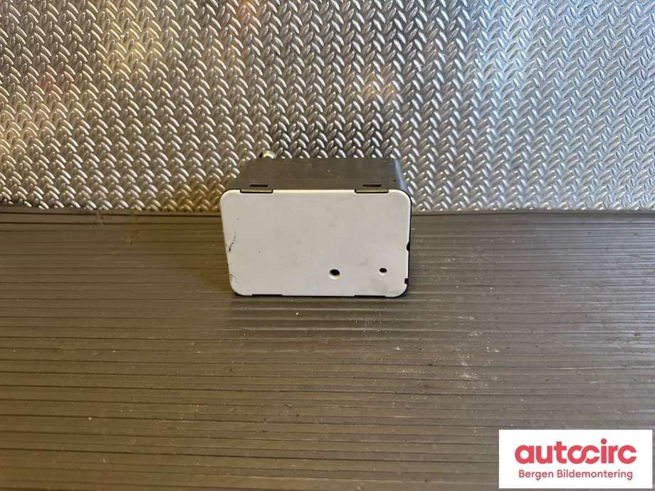 Sentrallås pumpe til Mercedes GL 2006-2012 (X164) (X164) (MERCEDES|A 000 800 25 48||A 35 100 200 10)