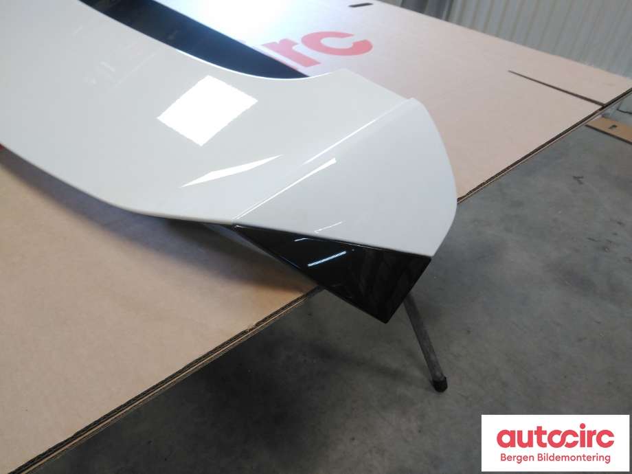 Spoiler bakluke til Jaguar I-PACE 2018-->>  (JAGUAR|T4K3871LML|J9D344210AF8LML|)