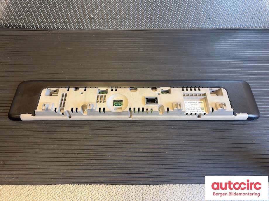 Bilstereo til Mercedes EQB 2022-->>  (MERCEDES|A 247 900 15 17|)