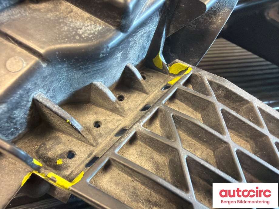 Frontlykt høyre halogen til Renault Zoe 2013-2019 (Fase 1)  (RENAULT|260109891R|)