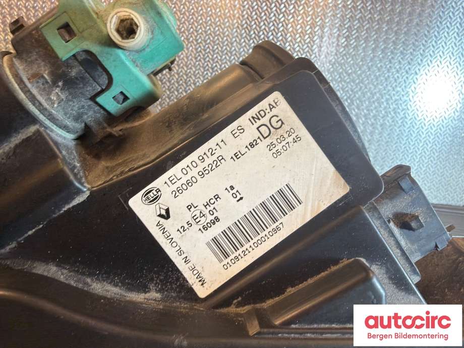 Frontlykt venstre halogen til Renault Zoe 2013-2019 (Fase 1) (RENAULT|260609522R|)