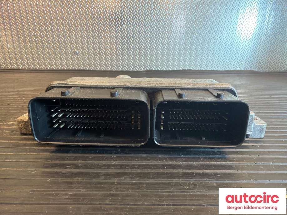 Styreenhet motor til Toyota Proace 2016-->> (Type II) (TOYOTA|SU001B2443||9818035080)
