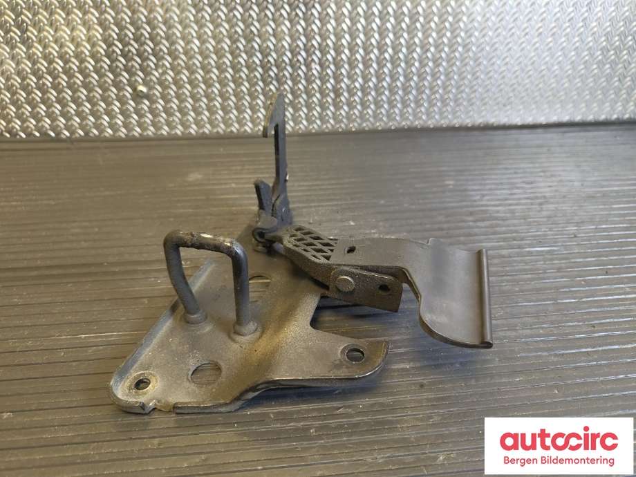 Diverse deler til Audi A6 2008-2011 (Type III, Fase 2) (C6) (C6) (AUDI|4F0 823 480 B|4F0 823 480 C|)