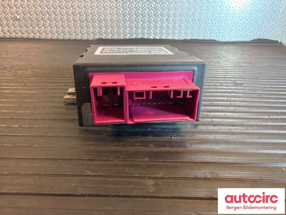 Styreenhet drivstoffpumpe til BMW 5-Serie 2003-2010 (E60/E61) (E60/E61) (BMW|16 14 7 229 173||16147203993)