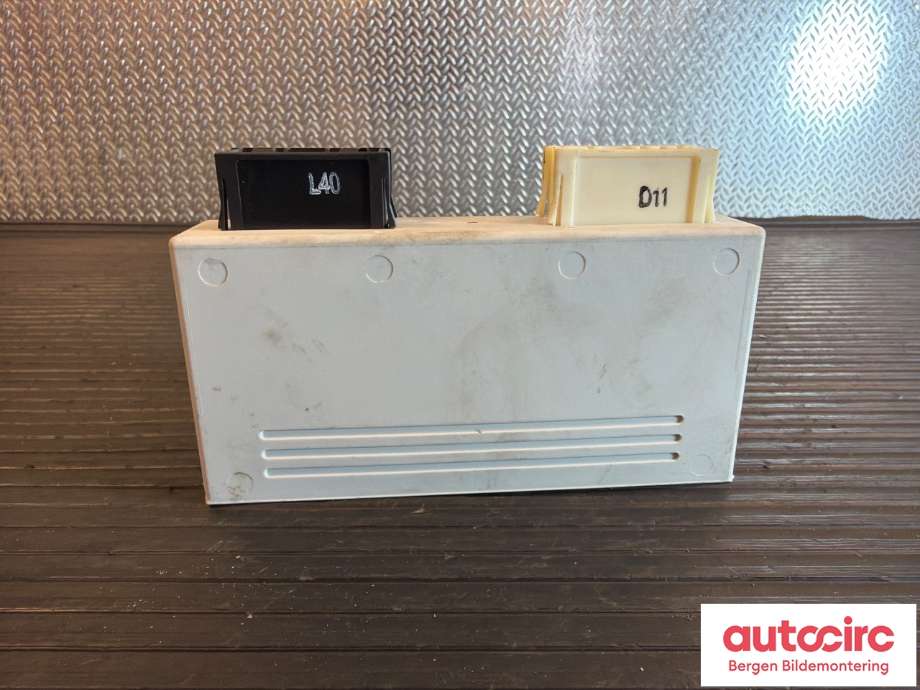 Styreenhet takluke til BMW 5-Serie 2003-2010 (E60/E61) (E60/E61) (BMW|61 35 9 137 055|)