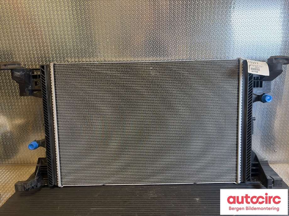 Radiator (automat gir) til Mercedes EQB 2022-->> (MERCEDES|A 247 500 40 00|)