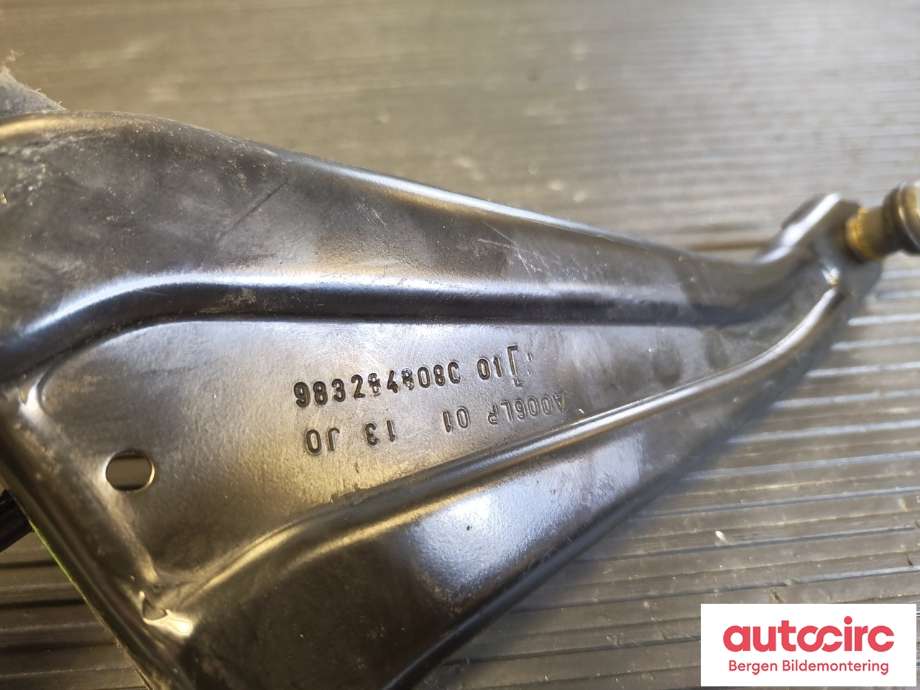 Diverse deler til Peugeot Partner 2019-->> (Type III) (PEUGEOT|98 169 649 80|)
