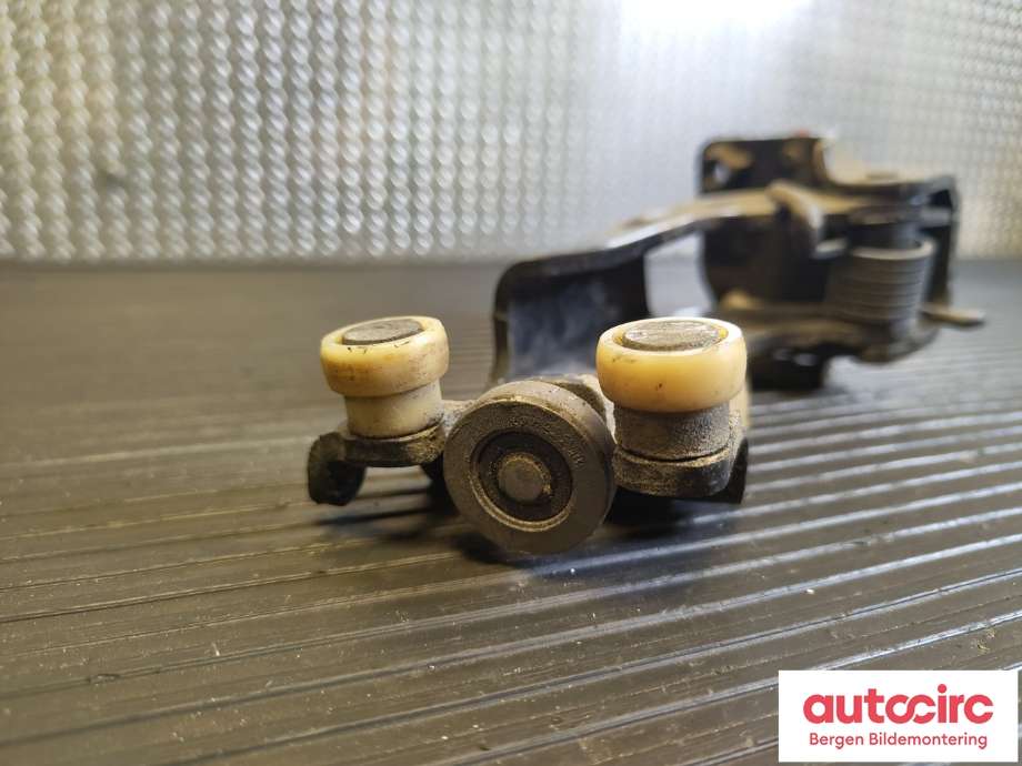 Diverse deler til Peugeot Partner 2019-->> (Type III)  (PEUGEOT|98 169 647 80|98 333 032 80|)