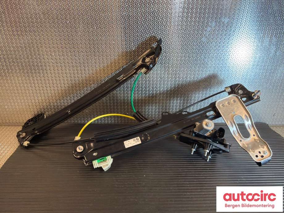 Ruteheis høyre foran til BMW iX3 2021-->>  (BMW|51 33 5 A0D AA8|67 62 5 A09 AF6|7932188)