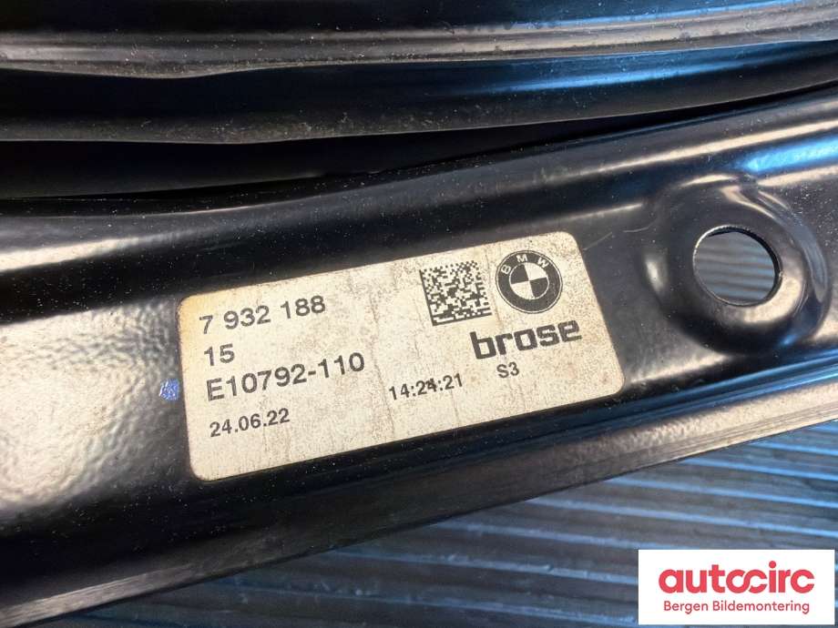 Ruteheis høyre foran til BMW iX3 2021-->>  (BMW|51 33 5 A0D AA8|67 62 5 A09 AF6|7932188)