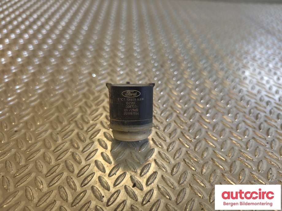 Parkeringssensor bak til Ford Focus 2014-2018 (Type III, Fase 2)  (FORD|2488549|LM2T-15K859-AA|)