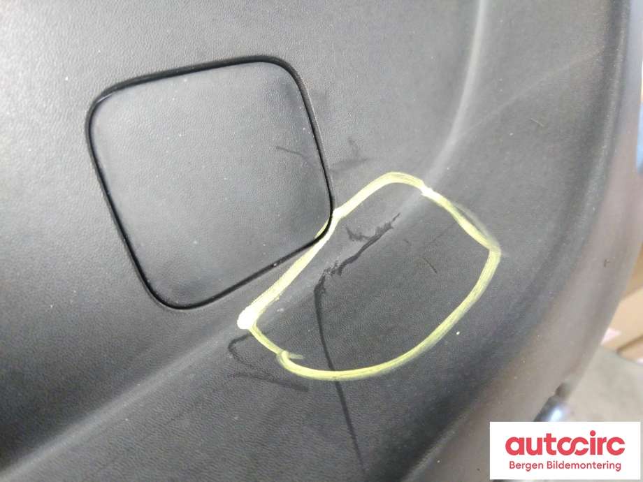 Støtfanger bak til Peugeot 3008 2009-2016 (Type I)  (PEUGEOT|7410 JP|)