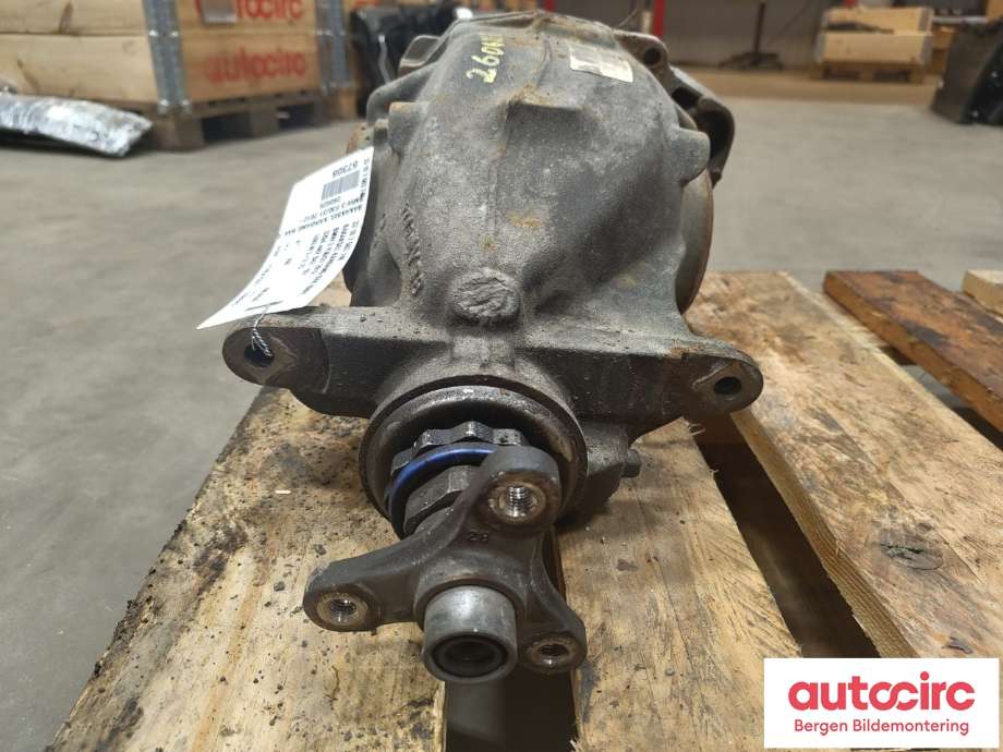 Kardang klokke bak til BMW 3-Serie 2012-2018 (F30/F31/F34) (F30/F31/F34) (BMW|33 10 7 603 748|)