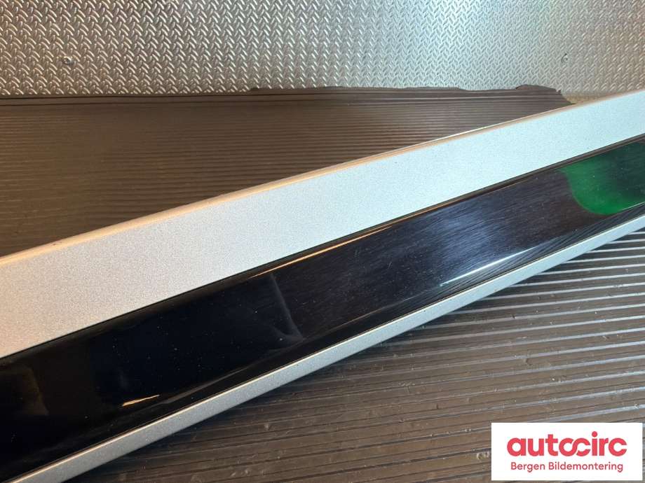 Diverse deler til Toyota Yaris 2014-2020 (Type III, Fase 2) (TOYOTA|757320D200|)