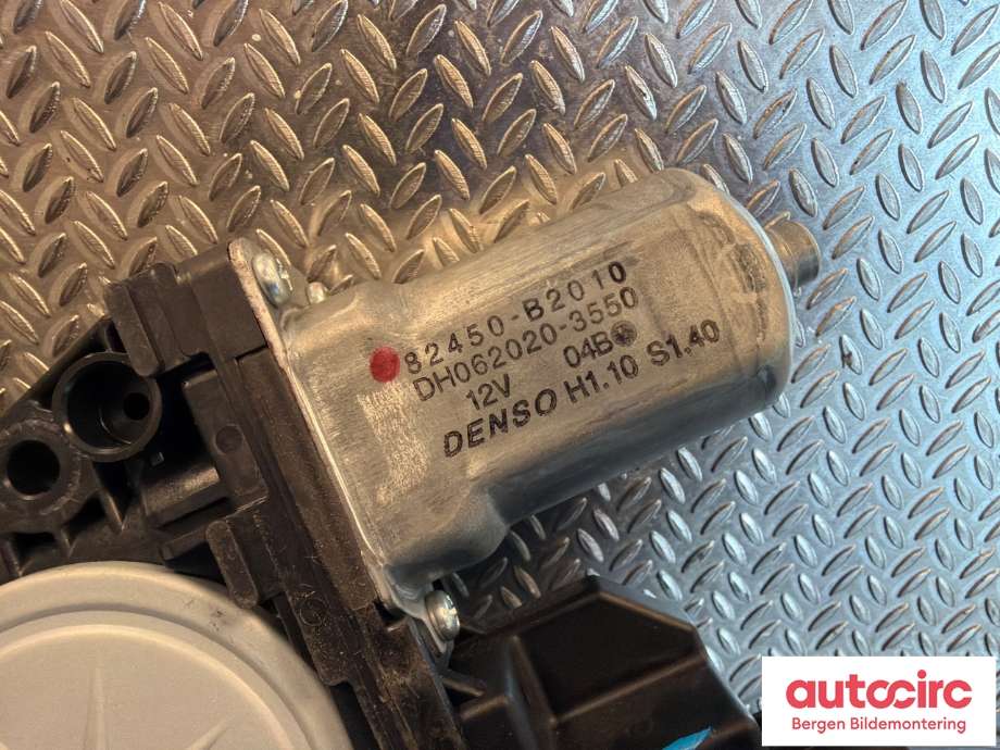 Ruteheis venstre foran til Kia Soul 2014-2019 (Type II)  (KIA|82450B 2010|)
