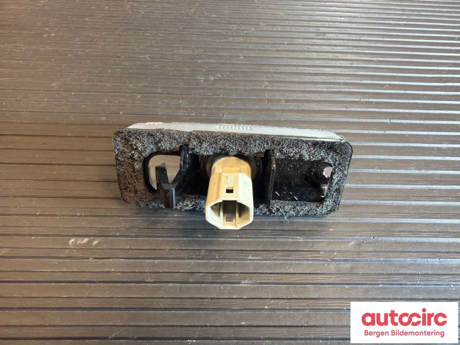 Skiltlys til Toyota RAV4 2013-2015 (Type IV, Fase 1)  (TOYOTA|8120442010|)