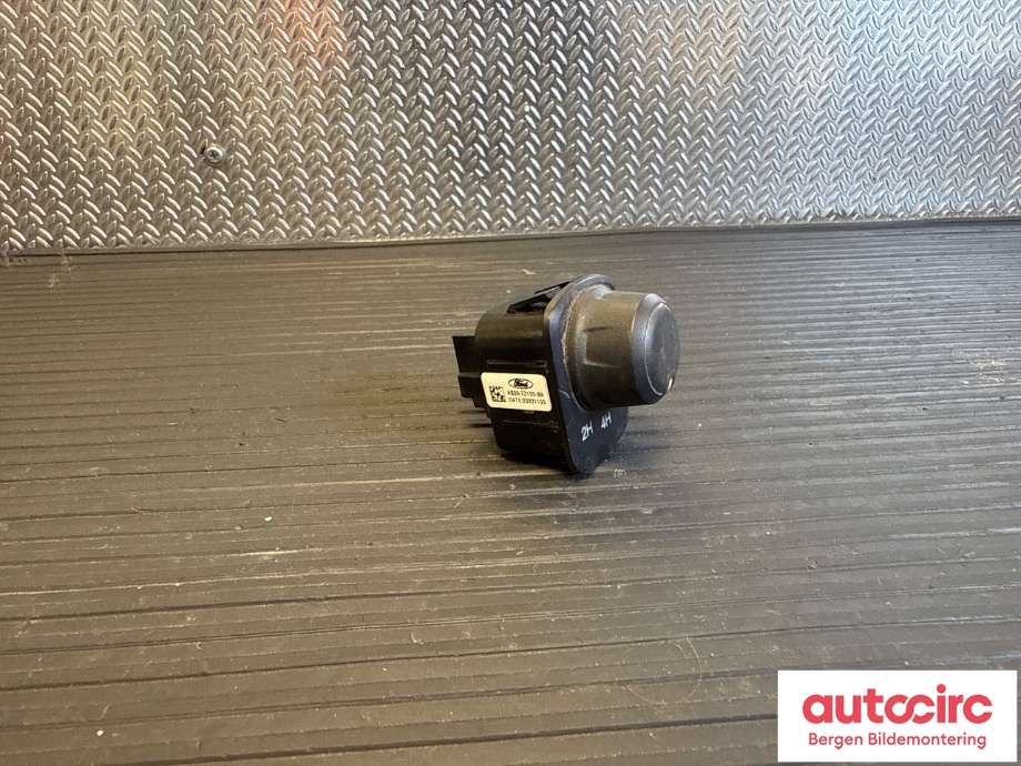 Bryter diverse til Ford Ranger / Ranger Raptor 2015-2022 (FORD|1738736|AB39-7Z155-BA|)