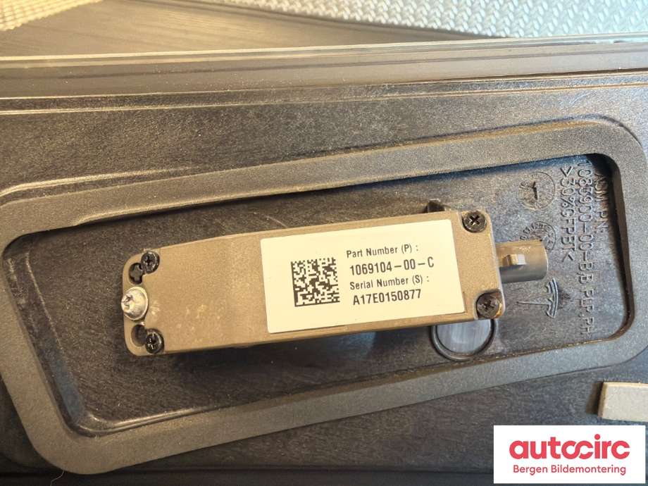 Kamera til Tesla Model S 2016-2021 (Fase 2)  (TESLA|1092307-00-C||1069104-00-C)