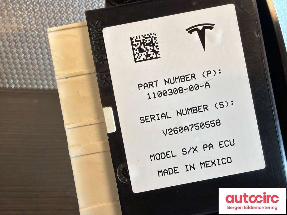 Styreenhet parkering til Tesla Model S 2016-2021 (Fase 2)  (TESLA|1100308-00-A|)
