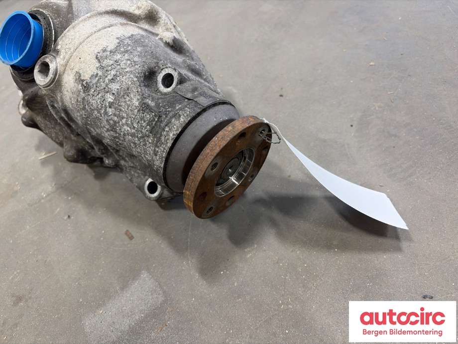 Kardang til BMW 3-Serie 2012-2018 (F30/F31/F34) (F30/F31/F34) (BMW|31 50 8 635 860|)