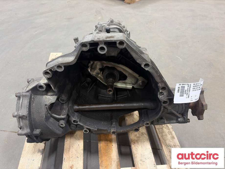 Girkasse manuell 6-trinn til Audi A4 2007-2014 (Type IV) (B8) (B8) (AUDI|0B1 300 027 FX|)