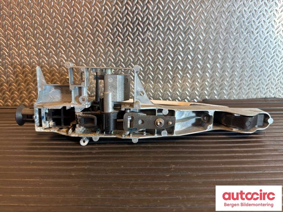 Dørhåndtak utv høyre til Citroën Berlingo 2015-2019 (Type II, Fase 2)  (CITROEN|9101 GH|9109 62|9680503580)