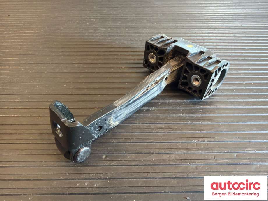 Dørstopper til BMW 3-Serie 2012-2018 (F30/F31/F34) (F30/F31/F34) (BMW|51 22 7 446 729|)