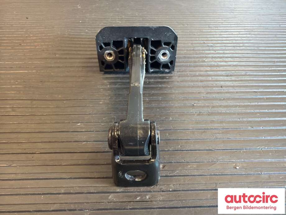 Dørstopper til BMW 3-Serie 2012-2018 (F30/F31/F34) (F30/F31/F34) (BMW|51 21 7 446 718|)