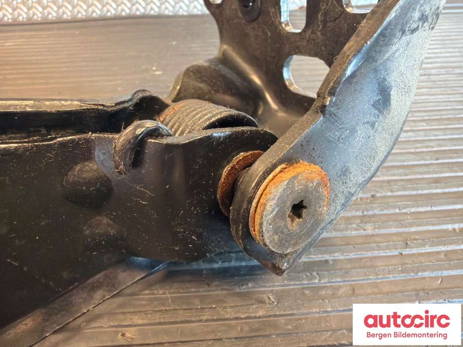Diverse deler til Ford Transit Connect 2013-2018 Type II, Fase 1 (FORD|2292544|DT11-V26800-AK|)