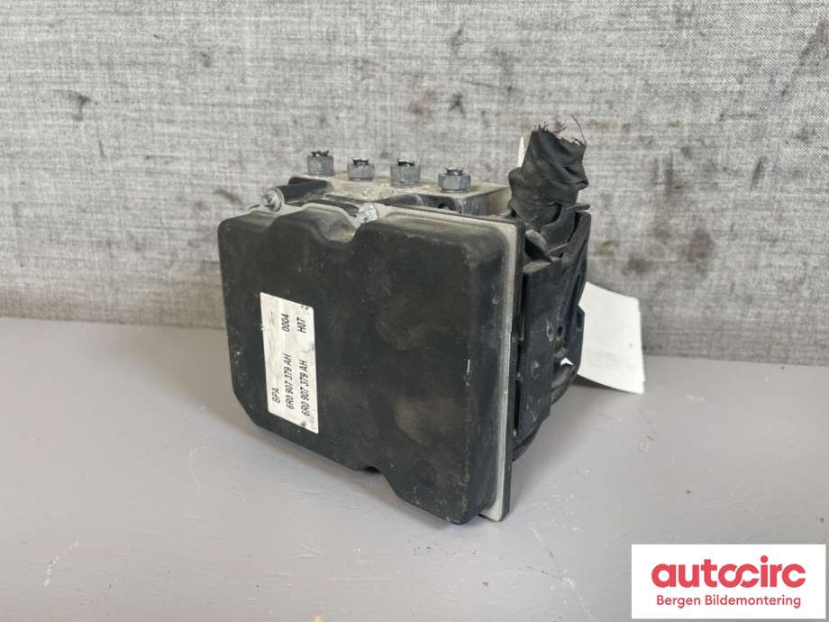 ABS sentral til Audi A1 2010-2014 (Type I, Fase 1) (AUDI|6R0 614 517 Q||6RO 614 517 Q)