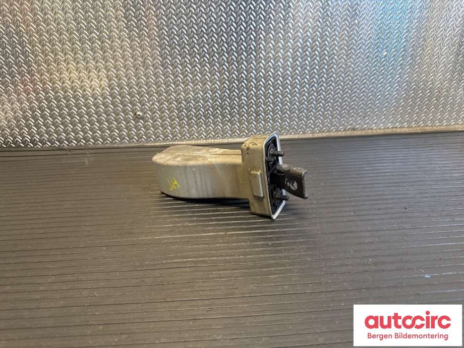 Dørstopper til Mercedes EQB 2022-->>  (MERCEDES|A 247 730 73 00|)