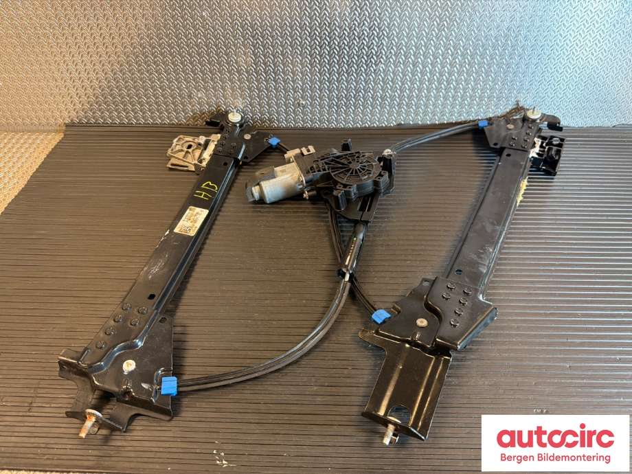 Ruteheis høyre bak til Tesla Model S 2016-2021 (Fase 2) (TESLA|6006377-99-G||6006377-00-G)