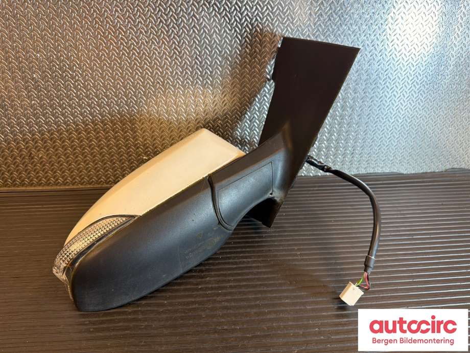 Speil høyre til Toyota Yaris 2012-2014 (Type III, Fase 1)  (TOYOTA|879100D600|)
