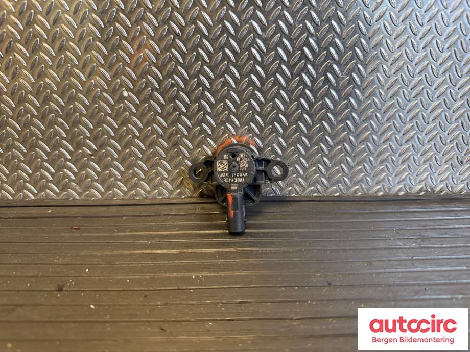 Airbag sensor venstre til Jaguar I-PACE 2018-->> (JAGUAR|FK7214C676AA|T2H2803|)