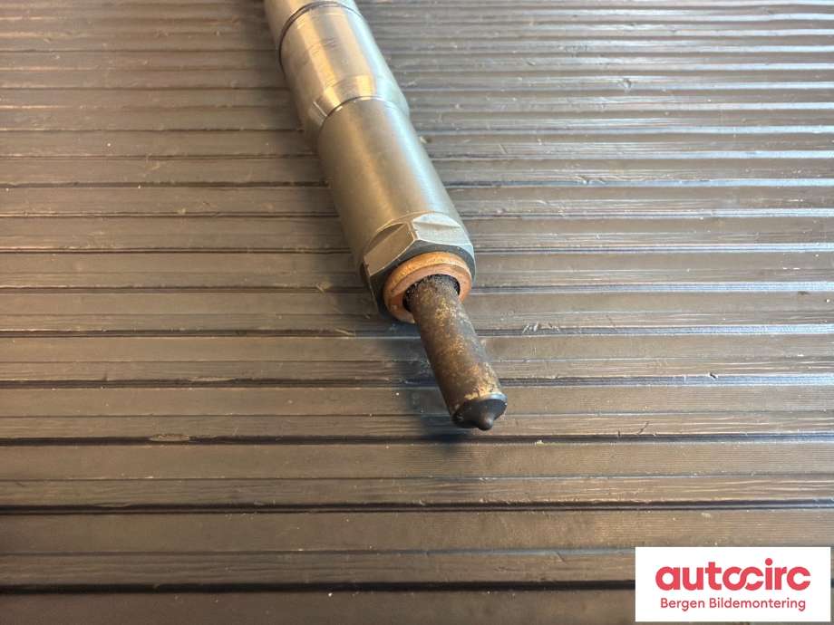 Dyse innsprøyting diesel til VW Golf VI 2008-2012 (VOLKSWAGEN|03L 130 277 S||03L130277B)
