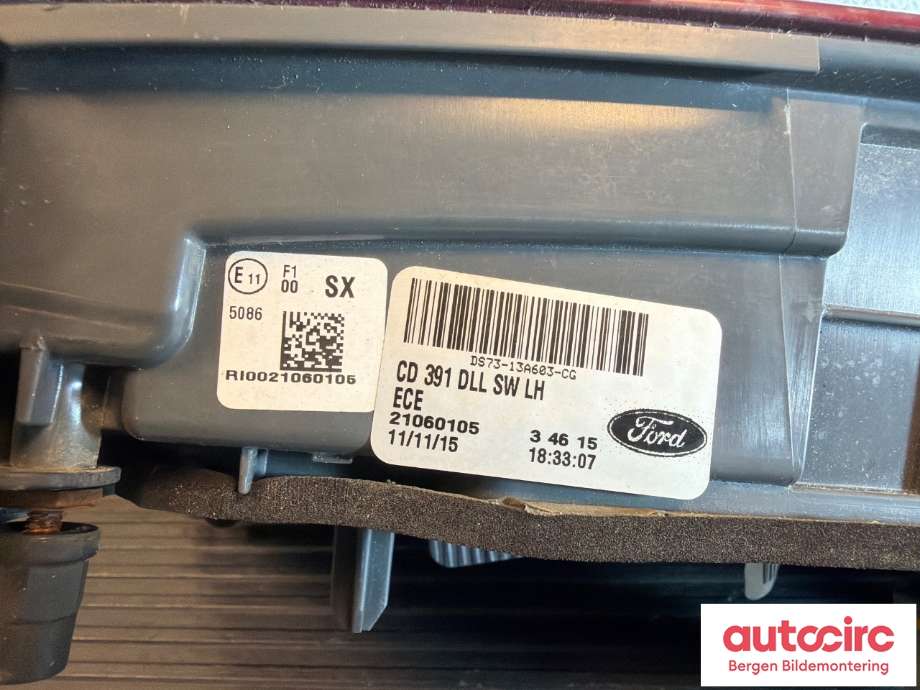 Baklykt venstre indre til Ford Mondeo 2014-2019 (Type V, Fase 1)  (FORD|2237801|DS73-13A603-CH|DS73-13A603-CG)