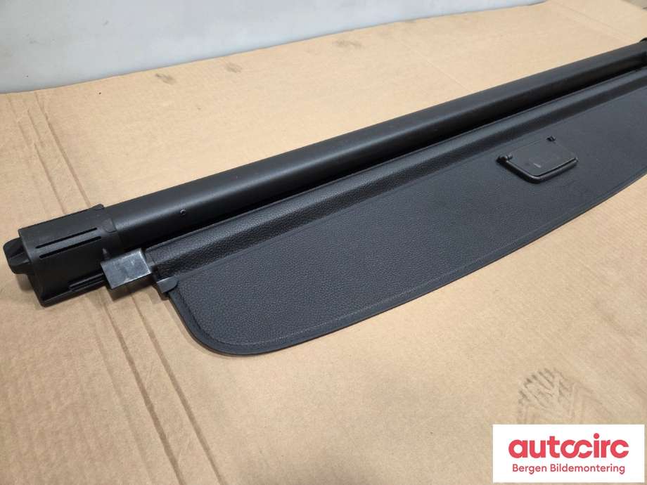 Bagasjerom rollon til VW Golf VII 2012-2017 (Fase 1)  (VOLKSWAGEN|5G9 867 871 G|)