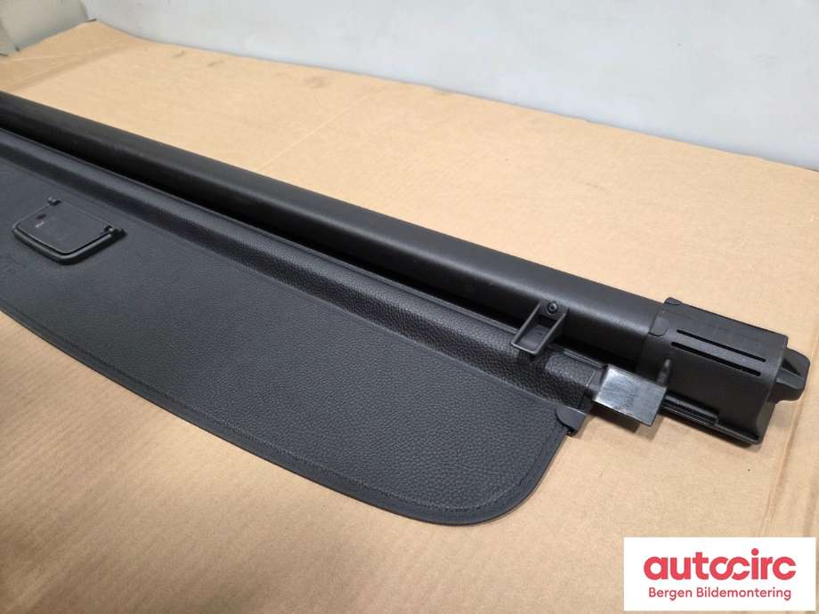 Bagasjerom rollon til VW Golf VII 2012-2017 (Fase 1)  (VOLKSWAGEN|5G9 867 871 G|)