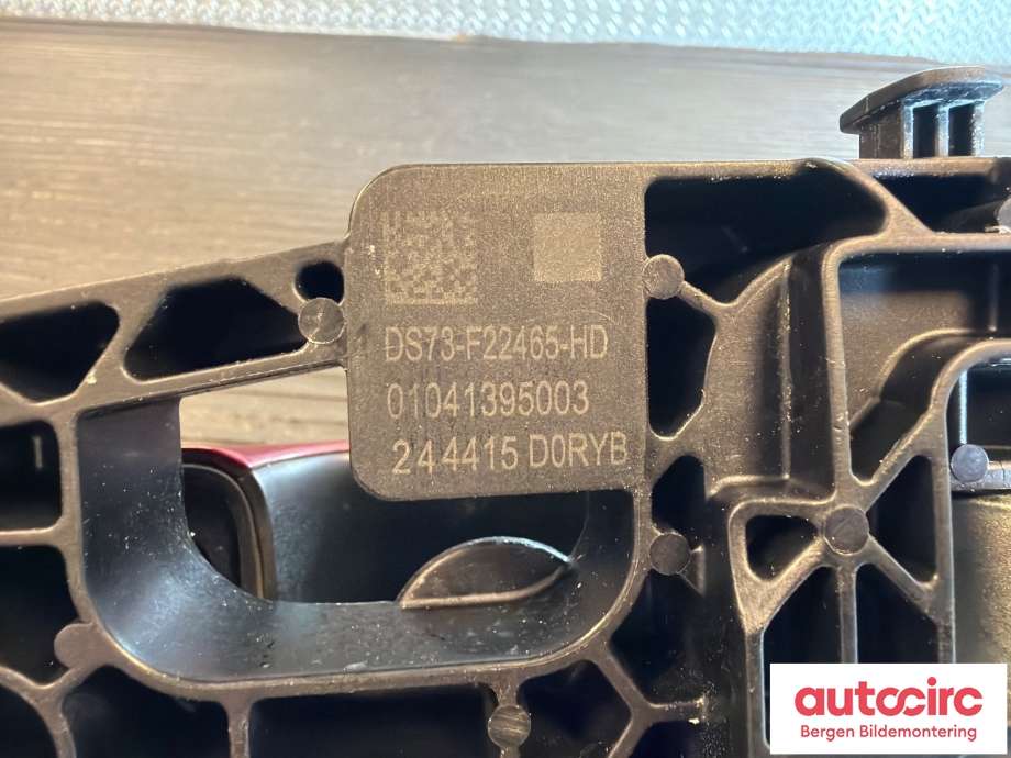 Dørhåndtak utv venstre foran til Ford Mondeo 2014-2019 (Type V, Fase 1) (FORD|2201360|ES73-F22465-HE|DS73-F22465-HD)