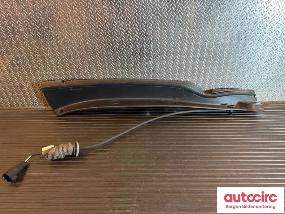 Sensor diverse til Ford Mondeo 2014-2019 (Type V, Fase 1)  (FORD|2410534|DS73-N406A77-AF|DS73-N406A77-AD)