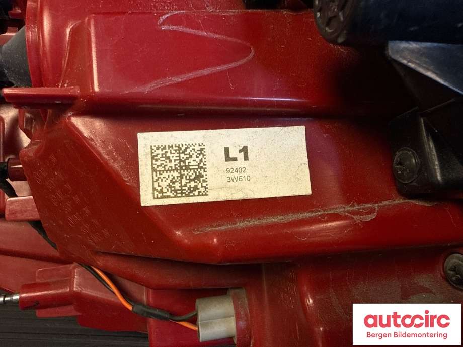 Baklykt høyre til Kia Sportage 2010-2016 (Type III) (KIA|92402 3W610|)