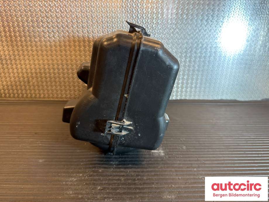 Aircondition kompressor til Hongqi E-HS9 2022-->>  (HONGQI|8103050-QR01|)