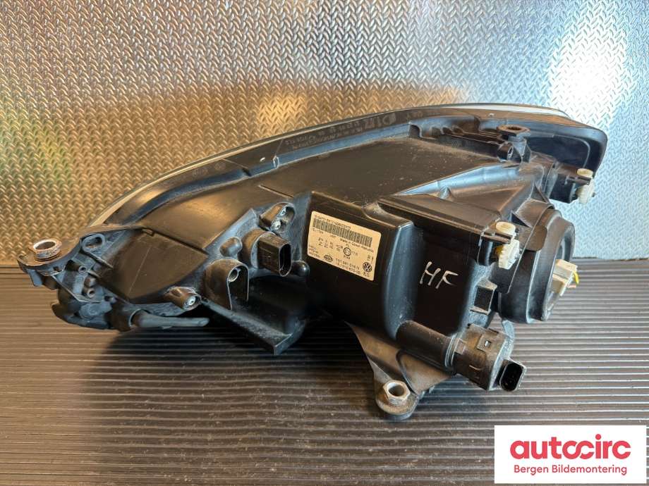 Frontlykt høyre halogen til VW Up 2012-2019  (VOLKSWAGEN|1S1 941 016 N|)