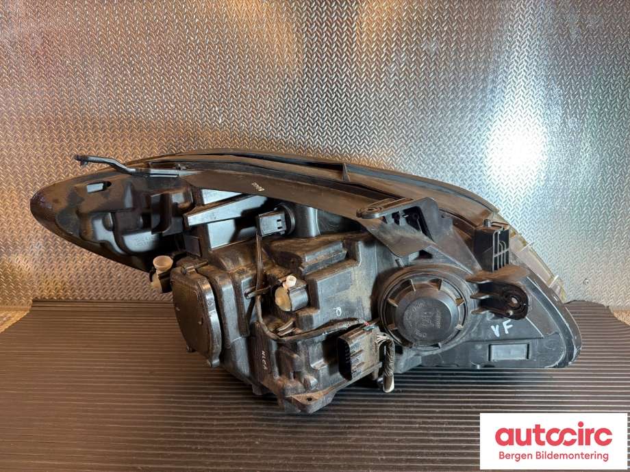 Frontlykt venstre halogen til Opel Mokka 2012-2016 (Type I, Fase 1) (OPEL|95386945|42478385|)