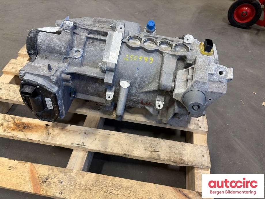 Motor elbil foran til Jaguar I-PACE 2018-->>  (JAGUAR|T4K9604|)